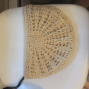 Aerie crocheted natural straw large wristlet/small purse new without tags